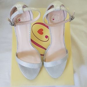 Hight heel sandals